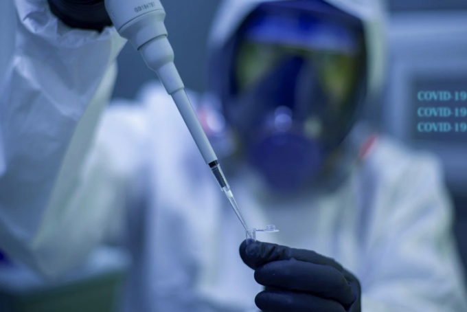SUA: Pentru un fost responsabil medical, coronavirusul vine dintr-un laborator chinez