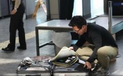 SUA ar lua în considerare interzicerea laptopurilor în bagajul de mână pe unele zboruri dinspre Europa (presă)