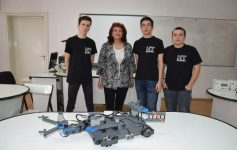 Sibiu: Trei elevi de la Colegiul Naţional "Octavian Goga" s-au calificat la Olimpiada Geniilor din SUA