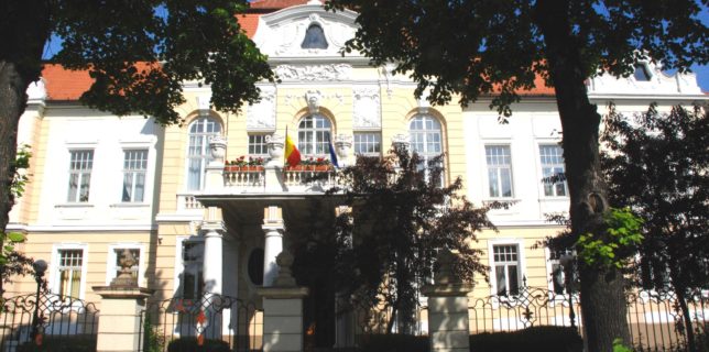Sibiu: ULBS, prima universitate din Europa de Est care foloseşte platforma de predare online dezvoltată de Google