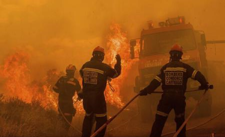 Spania Incendiul de vegetație dintre Valencia și Castellon continuă 1-000 de hectare de pădure fiind afectate