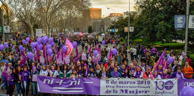 Spania Manifestaţii masive de 8 Martie la Madrid şi Barcelona pentru drepturile femeilor