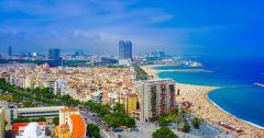 Spania: Veniturile din turism s-au înjumătăţit în primele patru luni din 2020