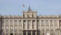 Spania aduce un omagiu victimelor epidemiei de COVID-19