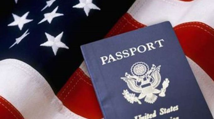 Statele Unite au emis primul paşaport cu ''genul X''