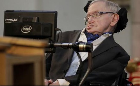 Stephen Hawking – Tehnologia ne poate transforma viața, dar trebuie să știm cum să o ținem sub control