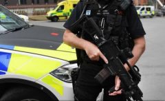 Trei bărbați au fost arestați la Manchester în legătură cu atentatul de luni