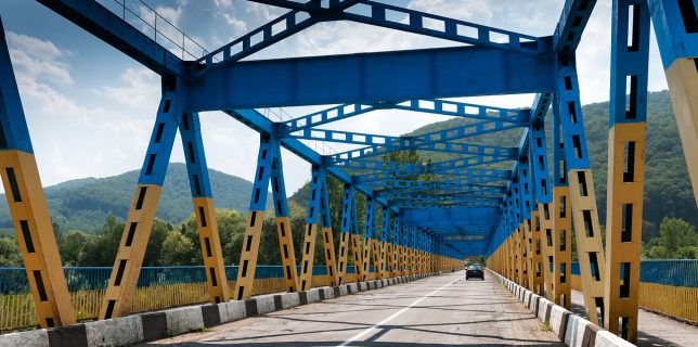 Ucraina – UE opreşte finanţarea a şase puncte de trecere a frontierei, dintre care două la graniţa cu România
