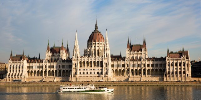 Ungaria tot mai vizitată de turiști din România, China, Slovacia şi Olanda
