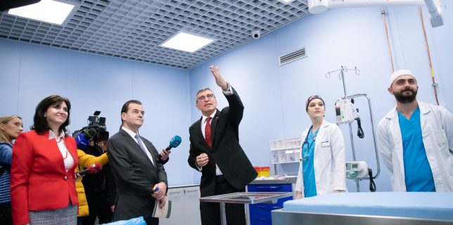 Universitatea de Ştiinţe Agronomice a inaugurat primul spital universitar veterinar de urgenţă din România