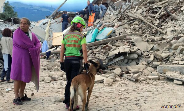 VIDEO-Cel-puțin-14-persoane-au-decedat-în-cutremurul-de-6.2-grade-din-Italia