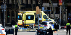 Varios heridos en un atropello masivo en las Ramblas de Barcelona