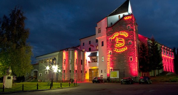 Venden el hotel donde Bram Stoker situó el castillo de Drácula por 7 millones de euros