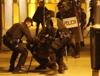 Violenţe în Spania, la Madrid: 10 poliţişti răniţi, 6 persoane arestate, între care un minor