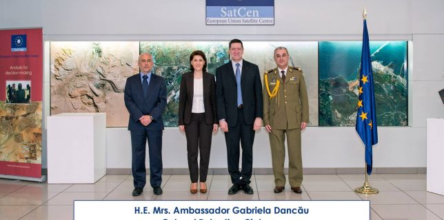 Vizita Ambasadorului României la Centrul Satelitar al UE de la Torrejón de Ardoz.