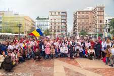 VIDEO: Ziua României sărbătorită în Valencia (Spania) cu un flashmob românesc în premieră
